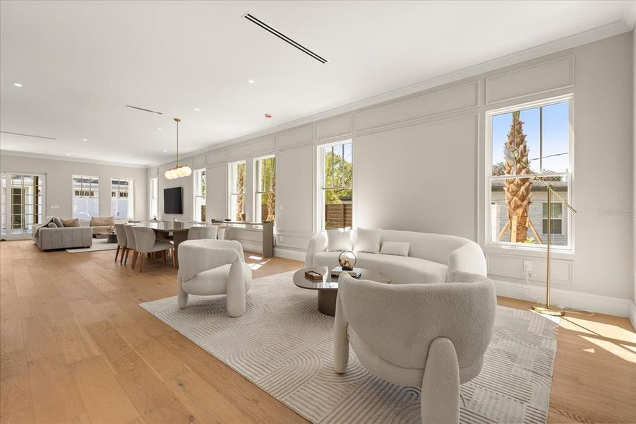 Furnished interior view inside a new home in , Orlando (Image 5).