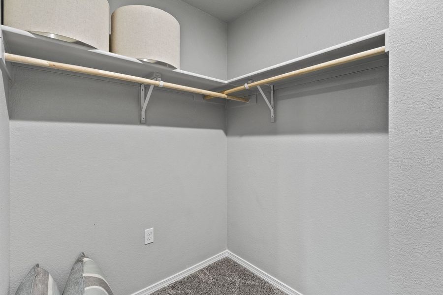 Representative unfurnished interior of a home built from the The Bellagio – 425SSC3CG by Saratoga Homes in Crossland, El Paso (Image 21).