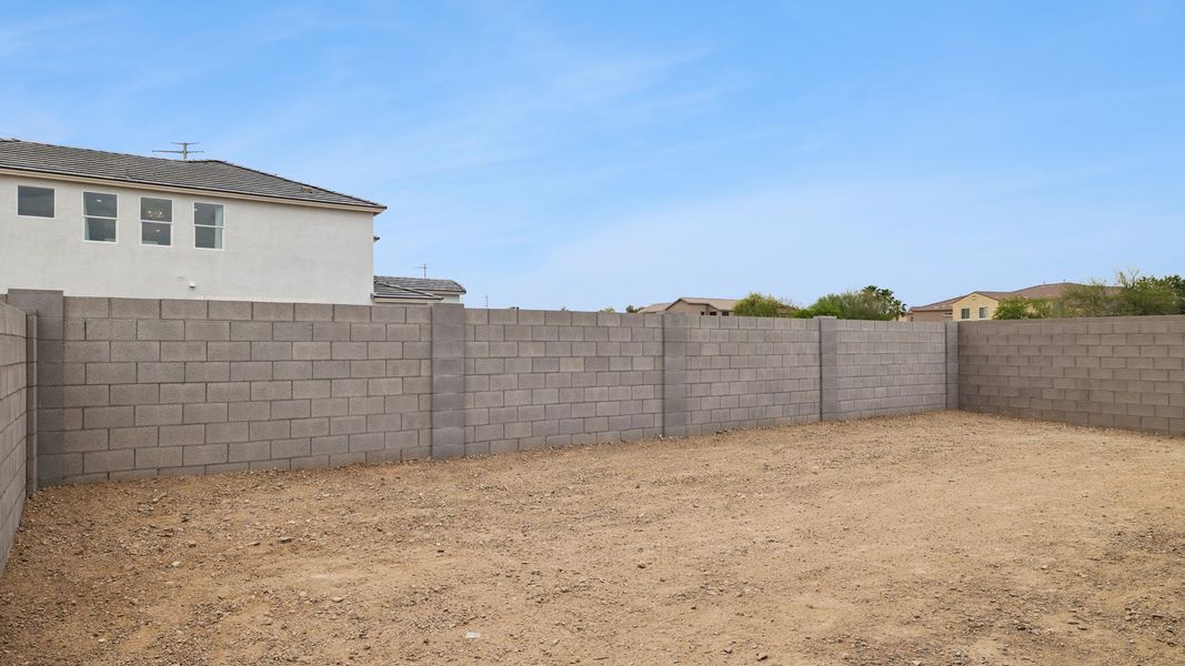 Exterior details and patio area of a home in The Ridge at Stone Butte, Phoenix (Image 21).