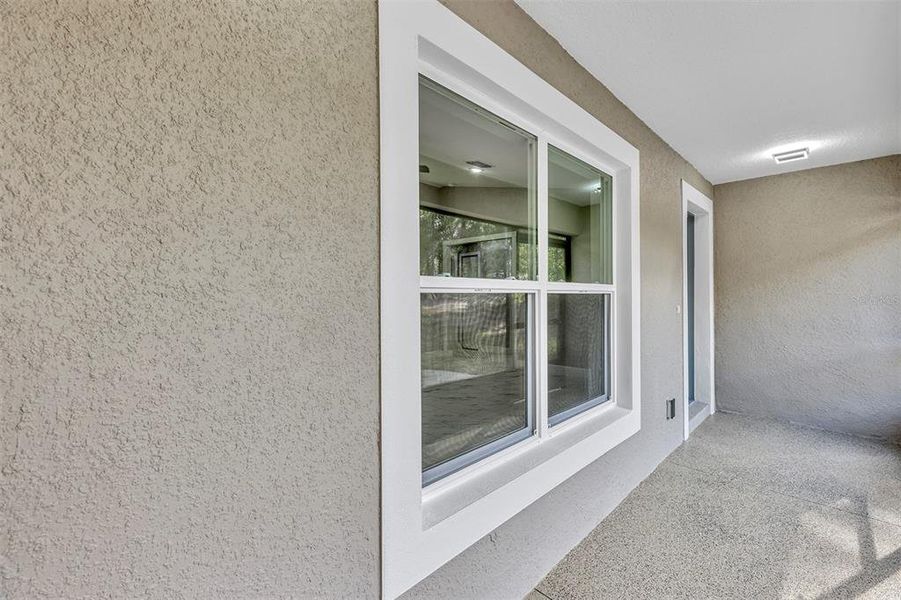 Exterior details and patio area of a home in , Belleview (Image 19).