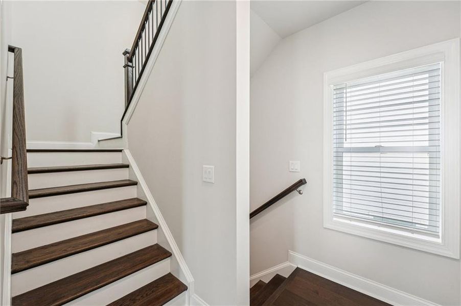 Spacious, unfurnished interior of a new home in Palisades Single Family, Cumming (Image 37).
