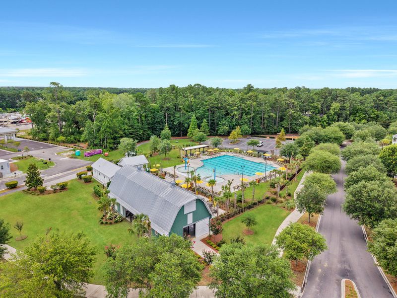 Community amenities in Carnes Crossroads, Summerville (Image 71). Community amenities in Carnes Crossroads, Summerville (Image 71).