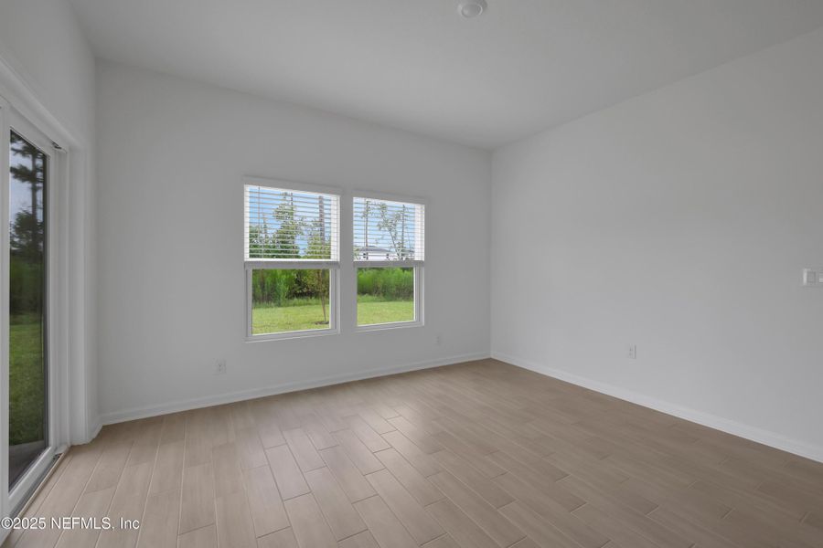 Spacious, unfurnished interior of a new home in Cordova Palms, St. Augustine (Image 20).