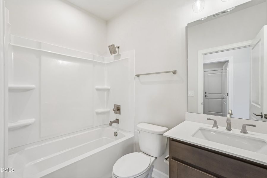 Guest Bathroom Guest Bathroom