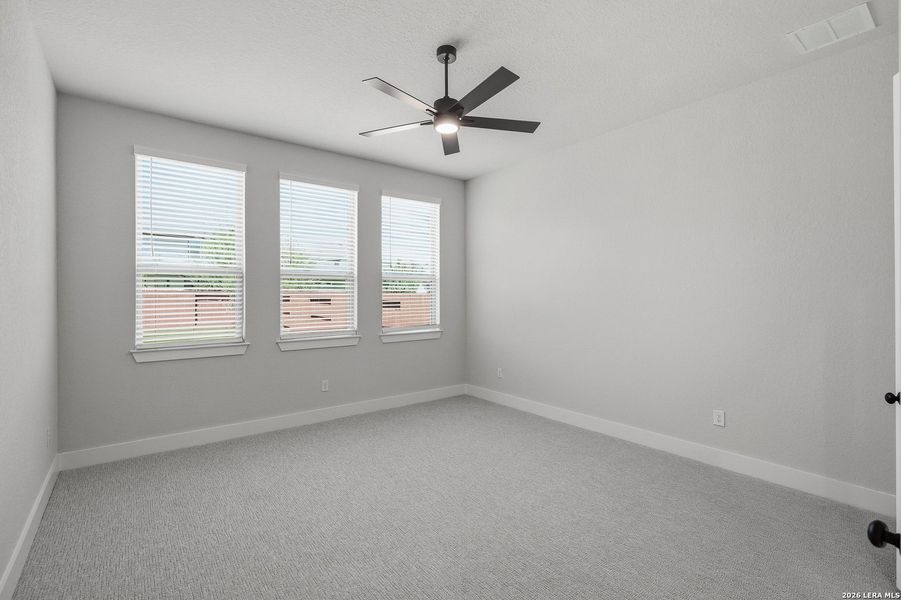 Spacious, unfurnished interior of a new home in Stillwater Ranch, San Antonio (Image 35). Spacious, unfurnished interior of a new home in Stillwater Ranch, San Antonio (Image 35).