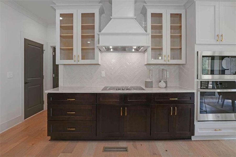 Furnished interior view inside a new home in Steeplechase, Hoschton (Image 10).