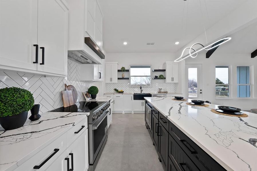 Furnished interior view inside a new home in , Celeste (Image 16).