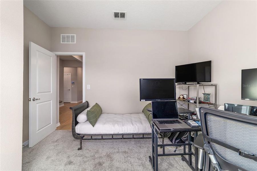 Furnished interior view inside a new home in Del Webb Stone Creek, Ocala (Image 30).