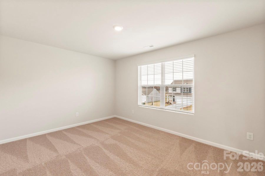 Spacious, unfurnished interior of a new home in Stagecoach Station, Gastonia (Image 19). Spacious, unfurnished interior of a new home in Stagecoach Station, Gastonia (Image 19).