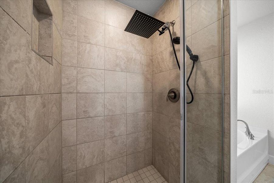 Close-up of interior finishes inside a home in , Ocala (Image 20). Close-up of interior finishes inside a home in , Ocala (Image 20).