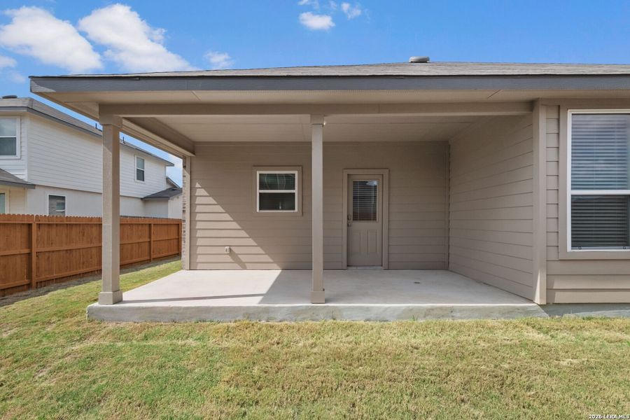 Exterior details and patio area of a home in Steele Creek, Cibolo (Image 16).