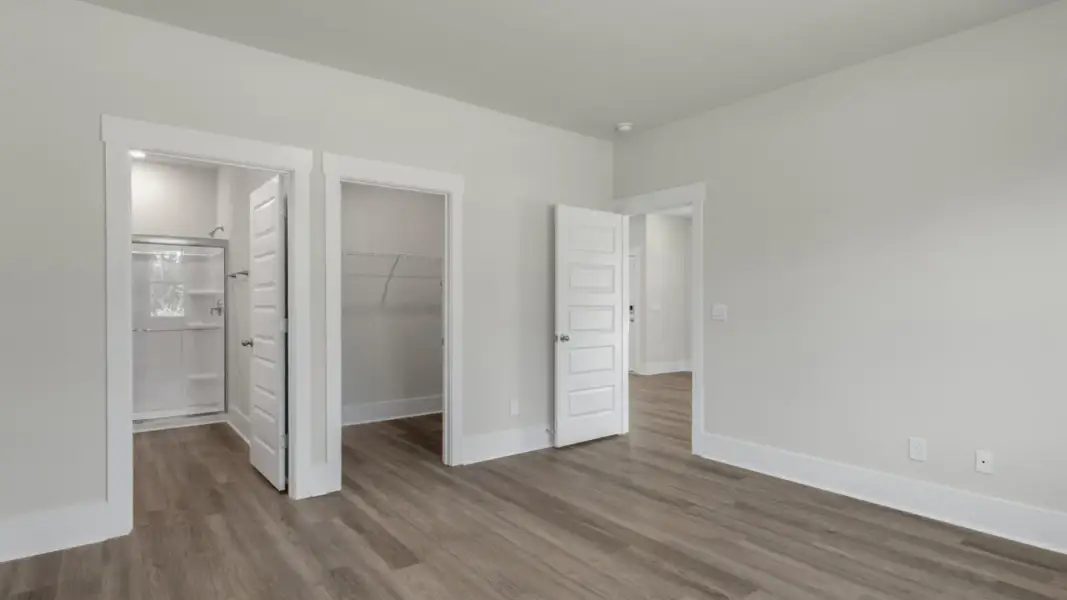 Spacious, unfurnished interior of a new home in The Retreat at Indigo Preserve Townhomes, Leland (Image 21).