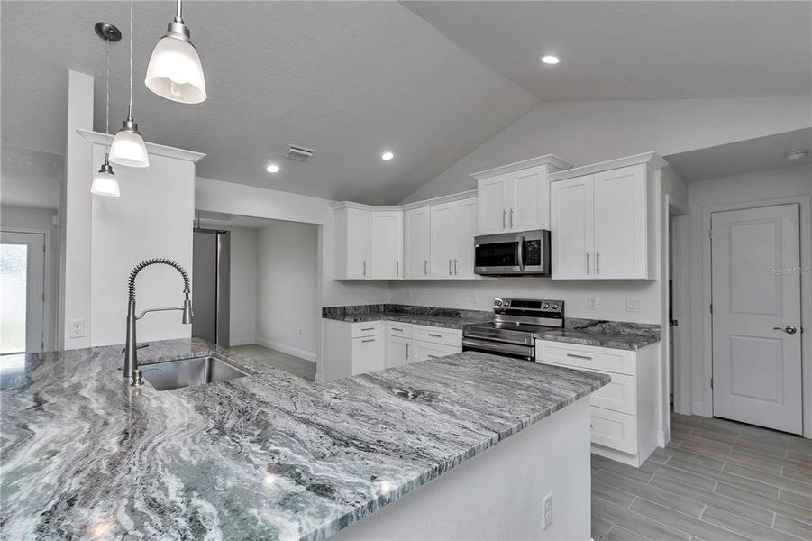 Furnished interior view inside a new home in , Ocala (Image 8).
