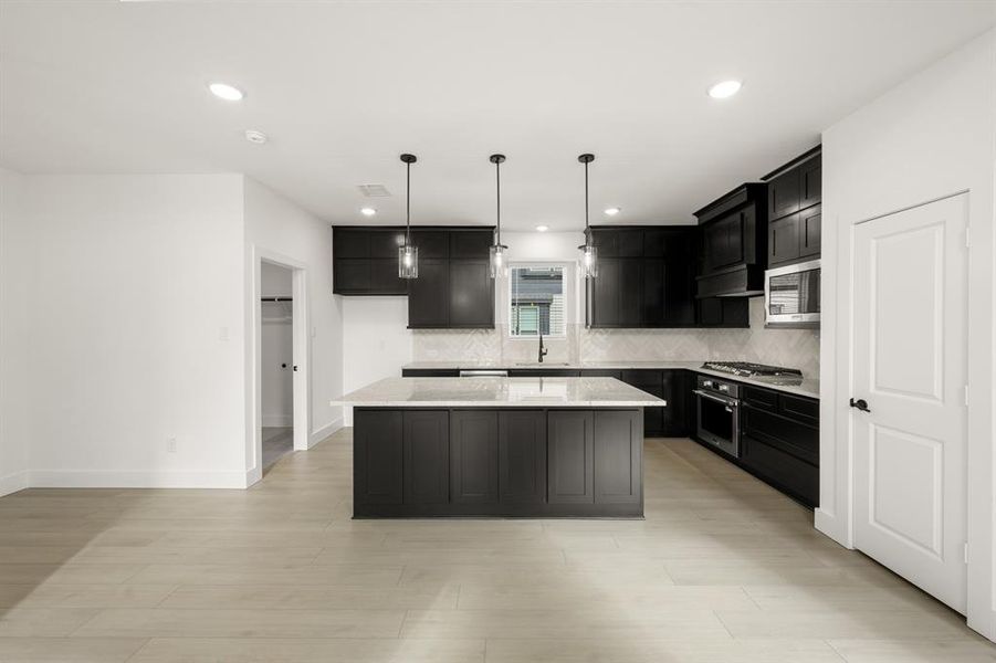 405 Newpark- Kitchen-1