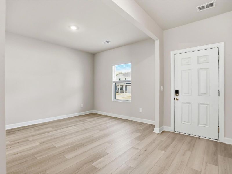 Spacious, unfurnished interior of a new home in Collier Ridge, Moore (Image 10). Spacious, unfurnished interior of a new home in Collier Ridge, Moore (Image 10).