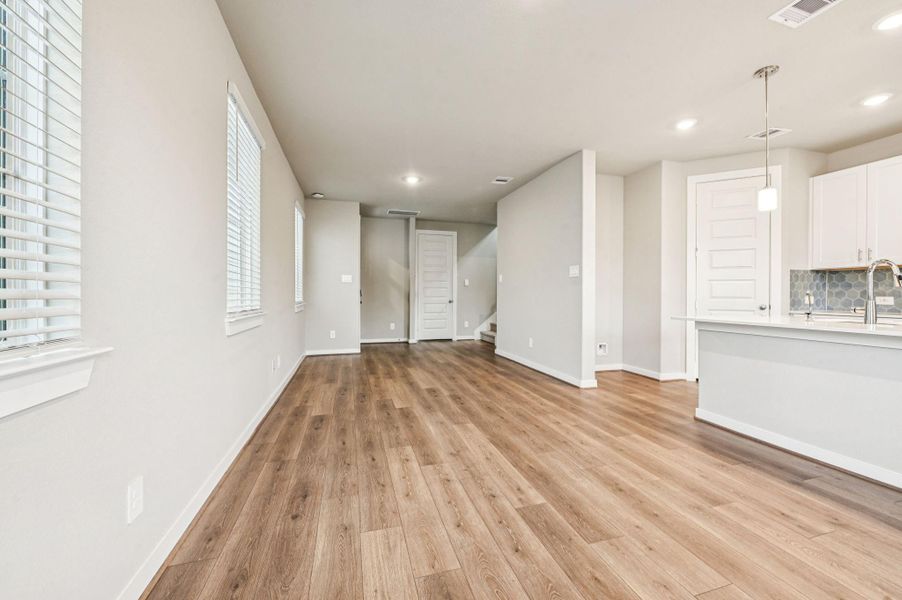 Photo is not of the actual home, but is an inspirational photo of builder’s model home and may depict options, furnishings, and/or decorator features that are not included