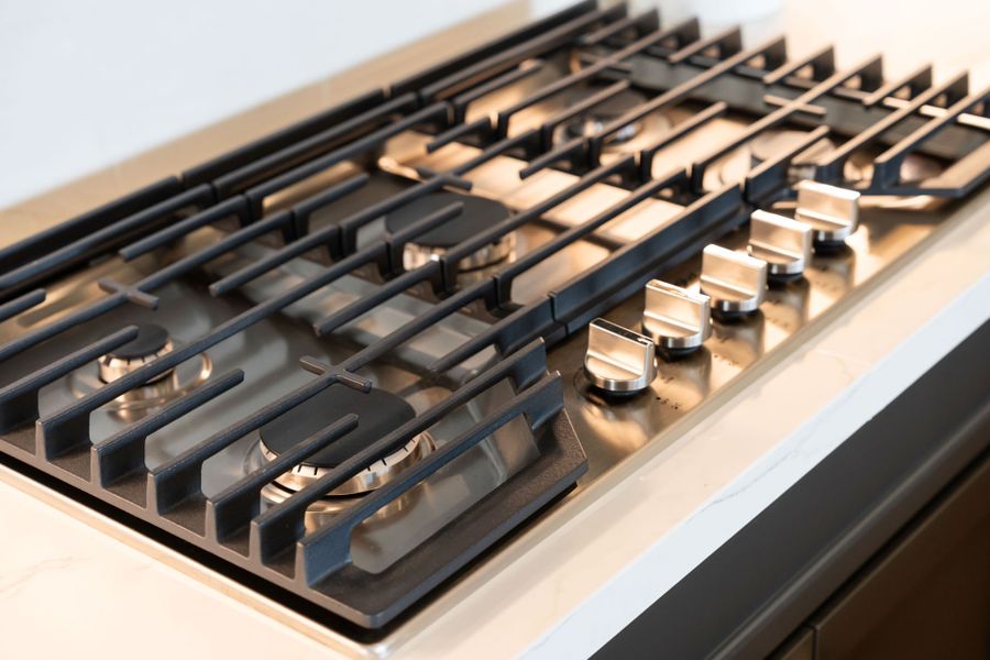 Representative interior finishes for a home built from the Cuney by Pulte Homes in 6 Creeks, Kyle (Image 20). Representative interior finishes for a home built from the Cuney by Pulte Homes in 6 Creeks, Kyle (Image 20).