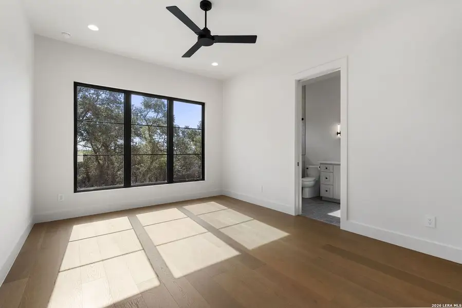 Spacious, unfurnished interior of a new home in , Spring Branch (Image 21).
