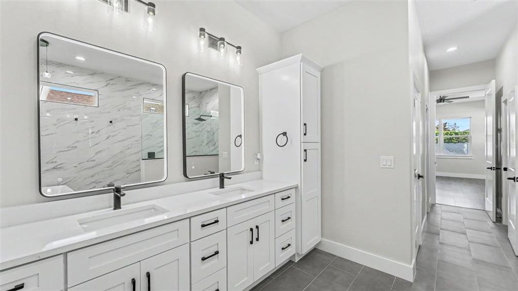 Furnished interior view inside a new home in , Lakeland (Image 35).
