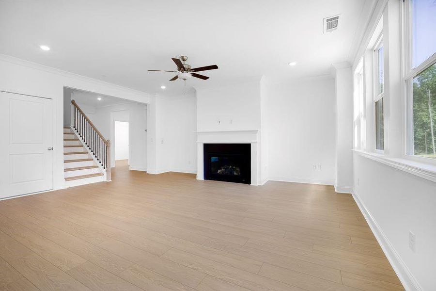 Spacious, unfurnished interior of a new home in Bailey Fence, Dacula (Image 33).