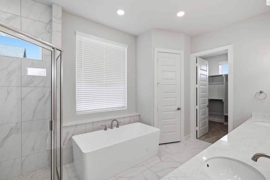 Furnished interior view inside a new home in Esperanza, Boerne (Image 16).