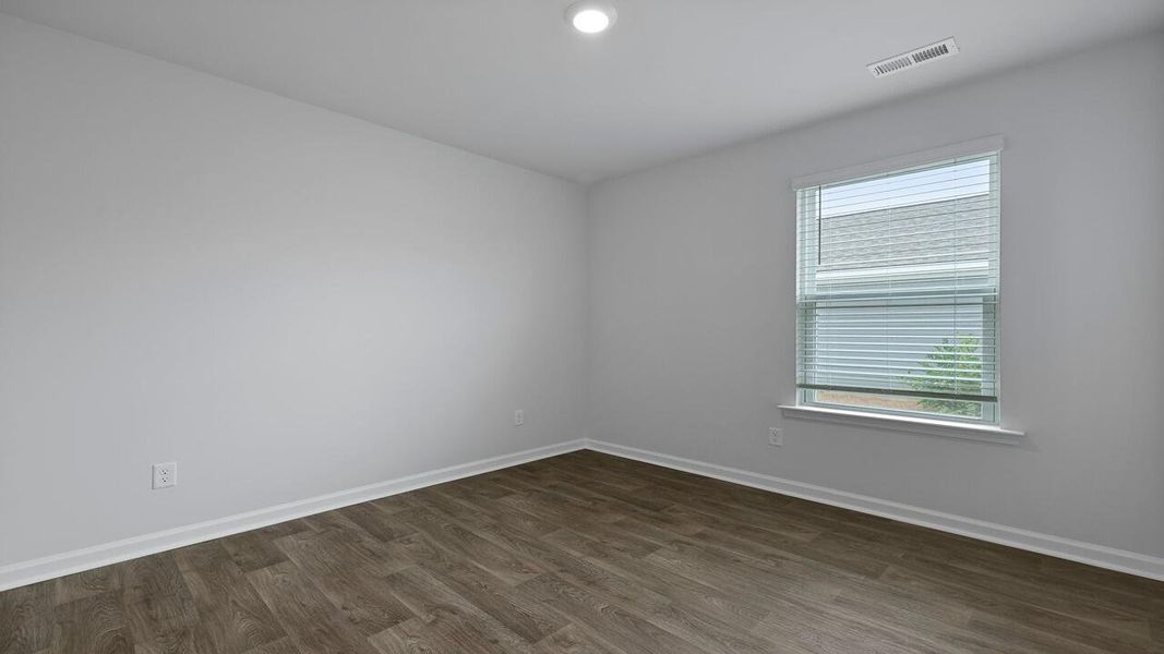 Spacious, unfurnished interior of a new home in Center Pointe, Santee (Image 7).