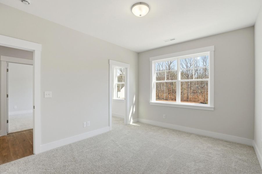 Spacious, unfurnished interior of a new home in Rone Creek, Waxhaw (Image 67).