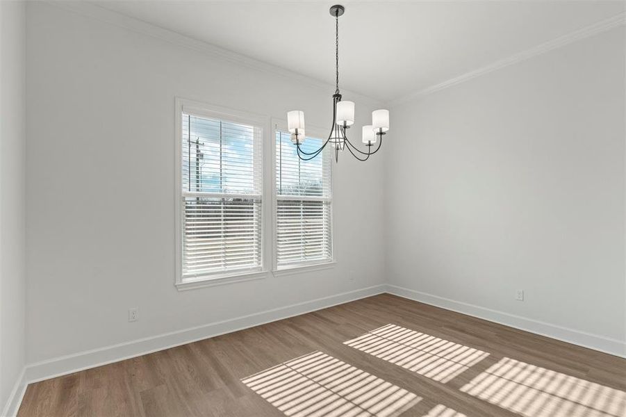 Spacious, unfurnished interior of a new home in , Lorena (Image 30).