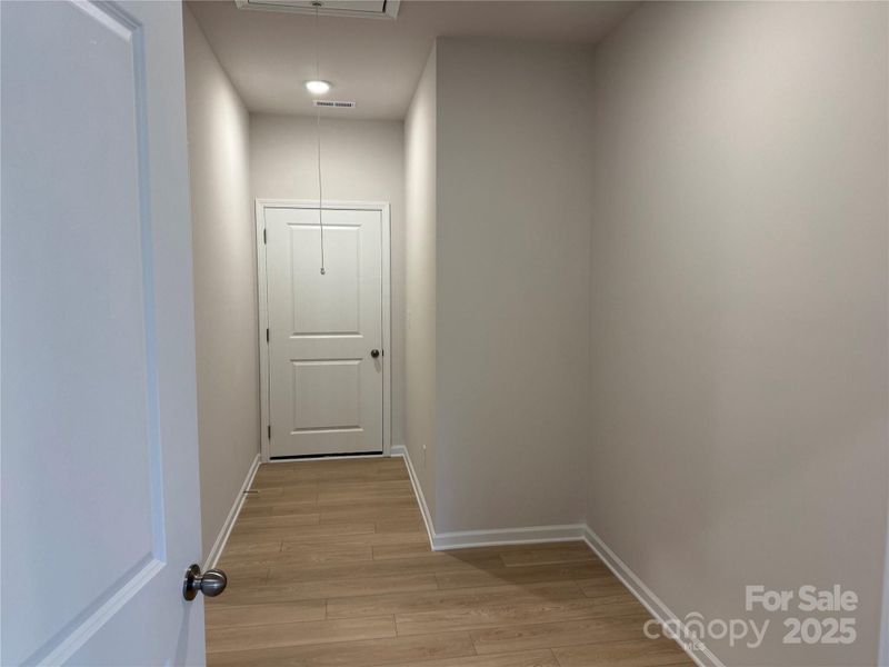 Spacious, unfurnished interior of a new home in Cedar Meadows, Monroe (Image 18).