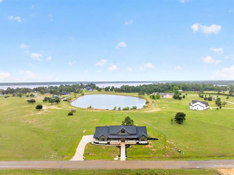 Community amenities in , Mount Pleasant (Image 35).