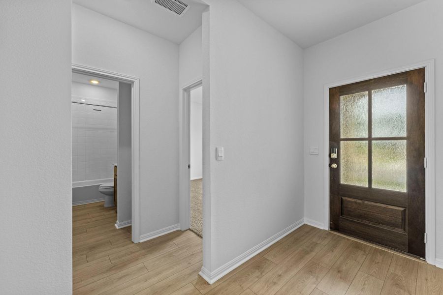 Spacious, unfurnished interior of a new home in , Georgetown (Image 18).