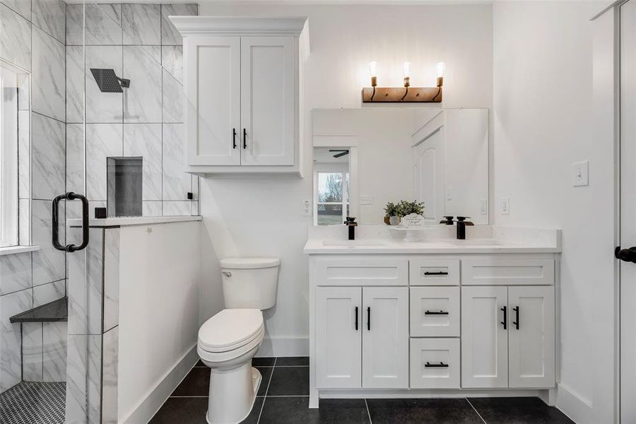 Furnished interior view inside a new home in , East Tawakoni (Image 4).