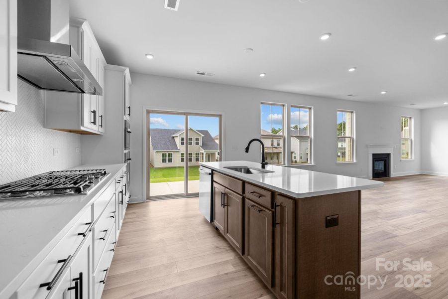 Furnished interior view inside a new home in Lakeside Glen, York (Image 11). Furnished interior view inside a new home in Lakeside Glen, York (Image 11).