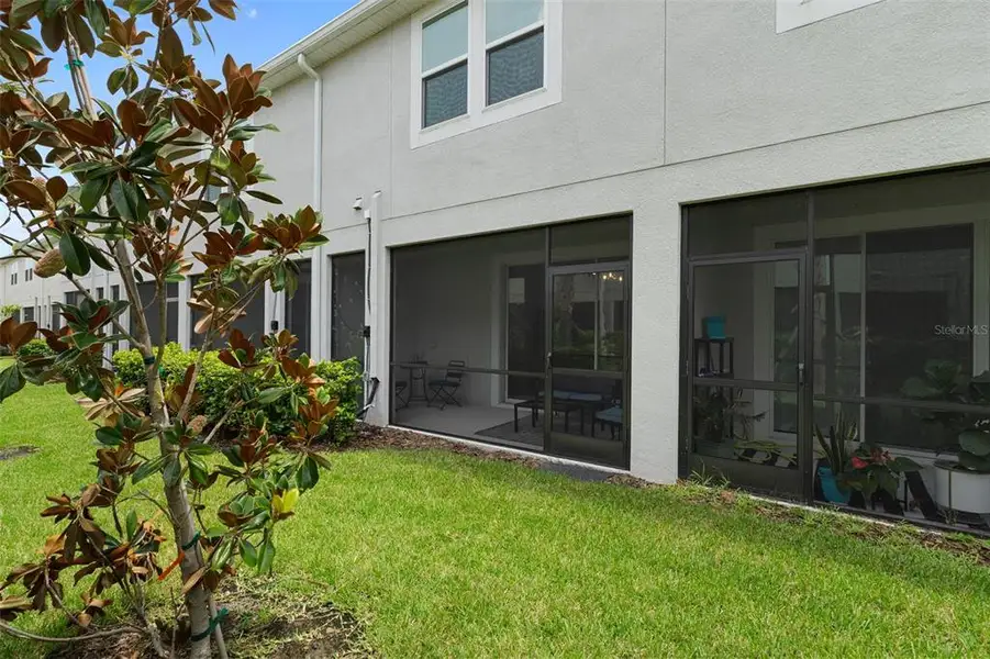 Exterior details and patio area of a home in , Wesley Chapel (Image 25).