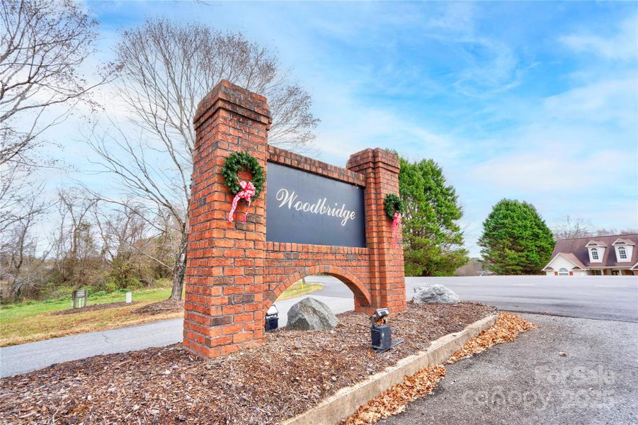 Woodbridge Entrance Woodbridge Entrance