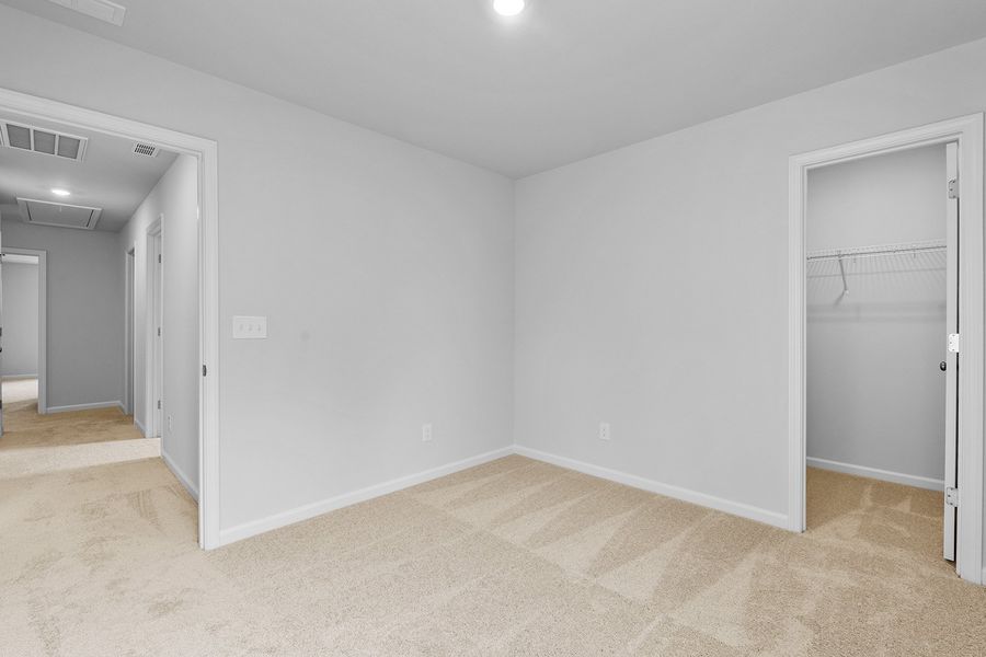 Spacious, unfurnished interior of a new home in Bell West, Kernersville (Image 35).