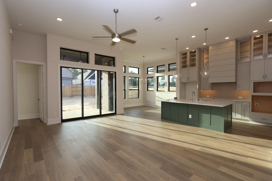 Spacious, unfurnished interior of a new home in Audubon – Ascent Collection, Magnolia (Image 17).