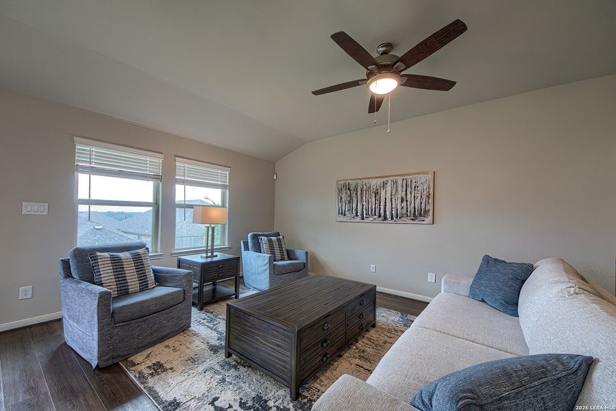 Furnished interior view inside a new home in Arcadia Ridge - Classic Series, San Antonio (Image 19).