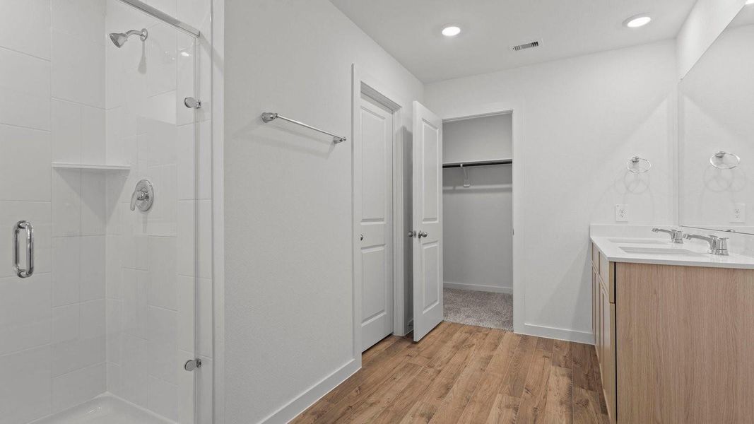 *Options vary. Dimensions approximate. Images/3D tour for illustration only.