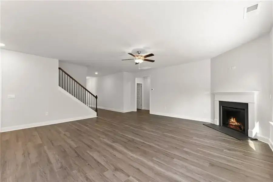 Representative unfurnished interior of a home built from the 1709 by Adams Homes in Ham Farm, La Grange (Image 26).