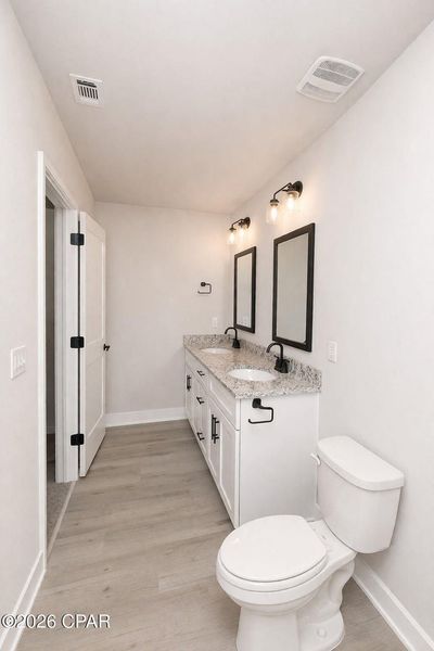 Furnished interior view inside a new home in Fox Glenn, Panama City (Image 7).