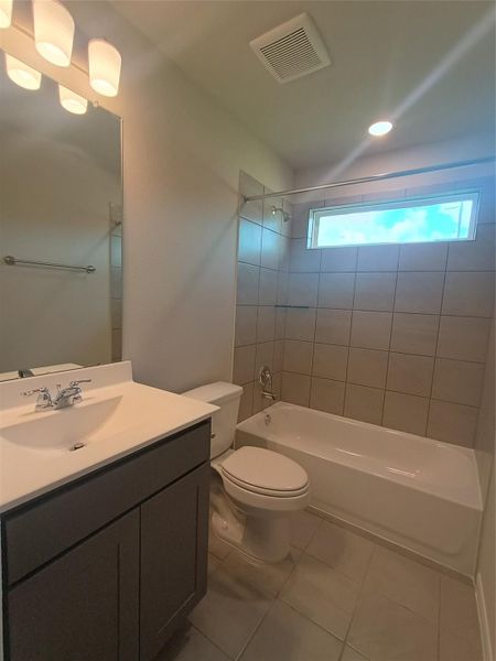 Furnished interior view inside a new home in Splendora Fields, Splendora (Image 9). Furnished interior view inside a new home in Splendora Fields, Splendora (Image 9).