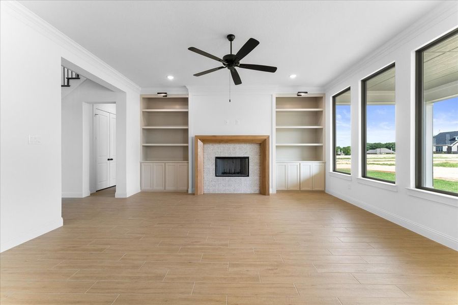 Spacious, unfurnished interior of a new home in Spring Valley Ranch, Paradise (Image 22).
