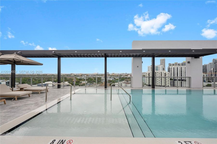 Community amenities in , Miami (Image 27).