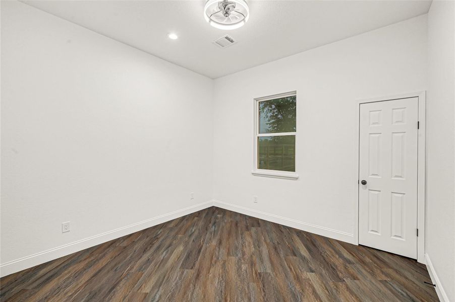Spacious, unfurnished interior of a new home in , Huffman (Image 20). Spacious, unfurnished interior of a new home in , Huffman (Image 20).