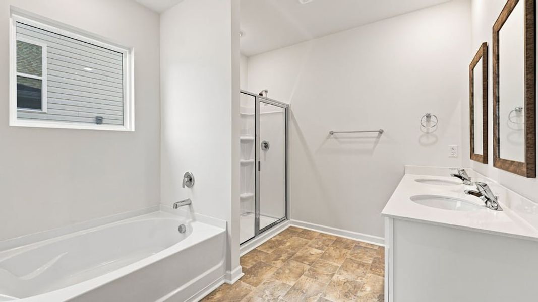 Furnished interior view inside a new home in Hunters Ridge, Woodruff (Image 13).