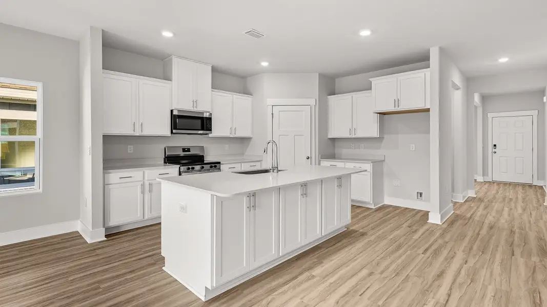 Representative furnished interior of a home built from the Embry by D.R. Horton in Ashton Park Phase III, Freeport (Image 5). Representative furnished interior of a home built from the Embry by D.R. Horton in Ashton Park Phase III, Freeport (Image 5).