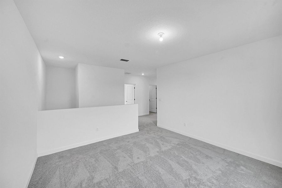 Spacious, unfurnished interior of a new home in Seagrove: The Indies, Fort Pierce (Image 12). Spacious, unfurnished interior of a new home in Seagrove: The Indies, Fort Pierce (Image 12).
