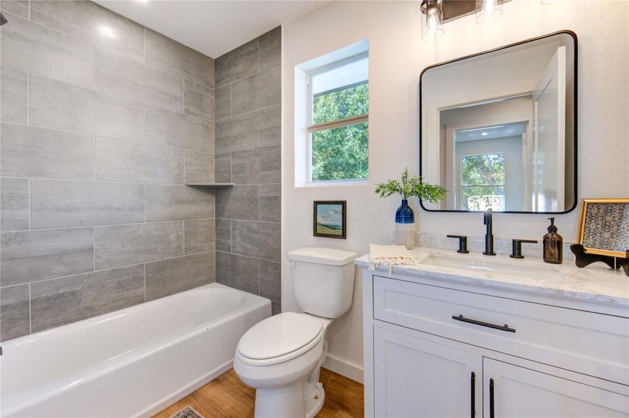 Furnished interior view inside a new home in , Bellville (Image 10).