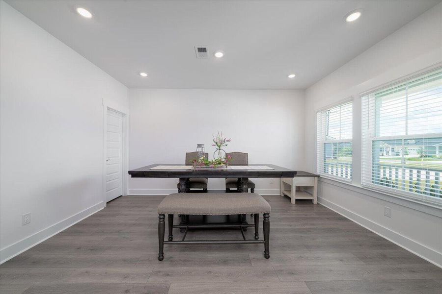 Furnished interior view inside a new home in The Coves at Lakes of Cane Bay, Summerville (Image 27). Furnished interior view inside a new home in The Coves at Lakes of Cane Bay, Summerville (Image 27).